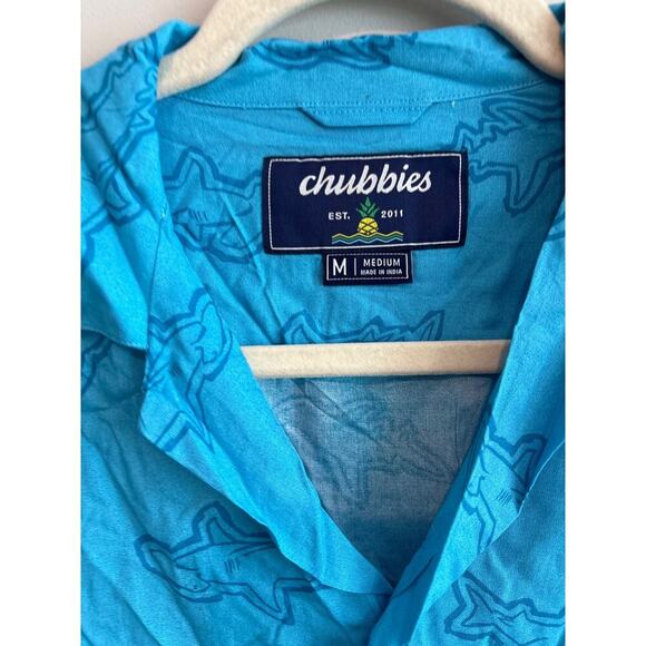 NWOT Chubbies Prey At The Bay Hammerhead Shark Button Down Shirt Blue Size M - Picture 2 of 5
